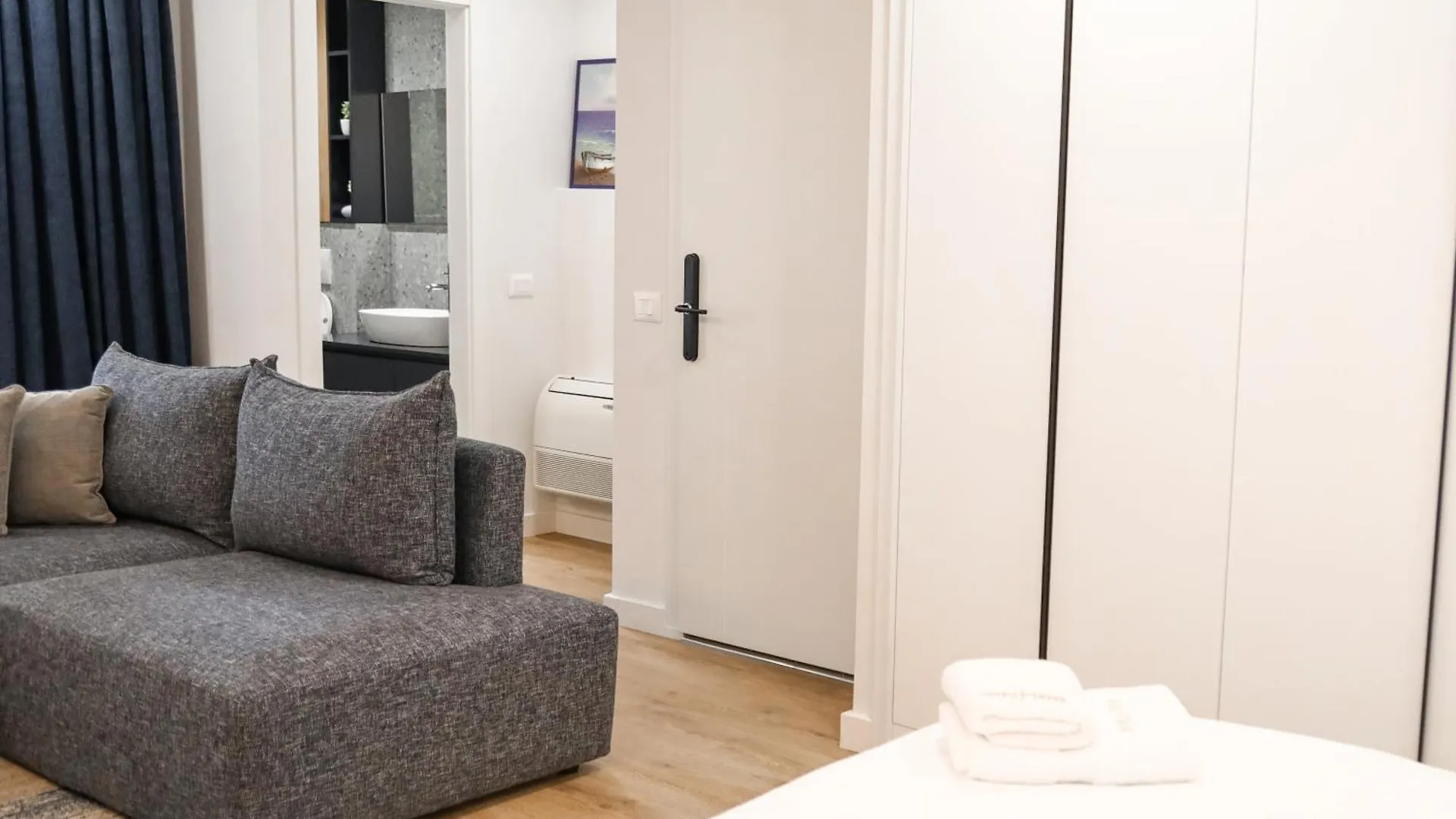 Heart Of Tirana Apartments